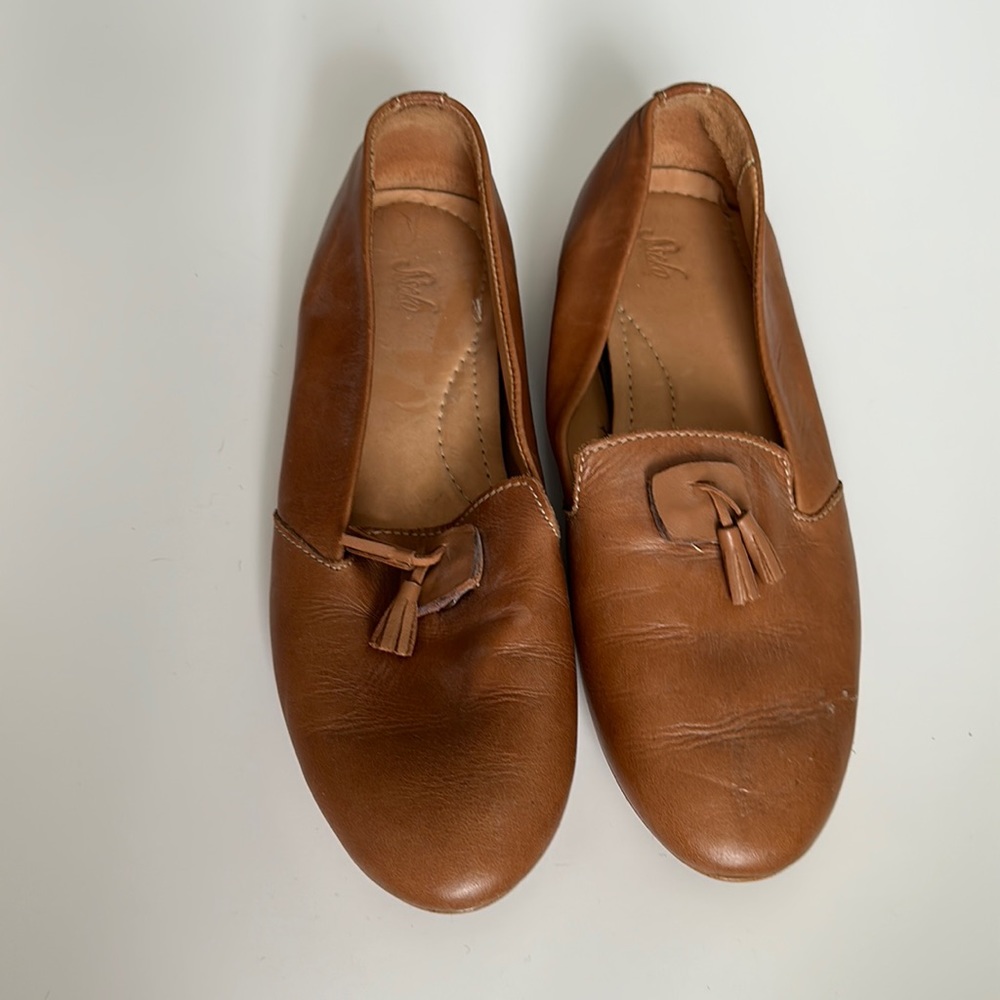 Sseko genuine leather loafers, vintage!